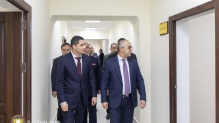 ՀՀ քննչական կոմիտեի նախագահի մասնակցությամբ տեղի է ունեցել ՀՀ ՔԿ Արմավիրի մարզի քննչական վարչության և Վաղարշապատի քննչական բաժնի նոր վարչական շենքերի բացման արարողությունը (տեսանյութ, լուսանկարներ)