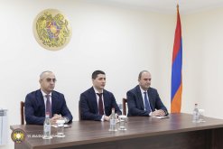 ՀՀ քննչական կոմիտեի նախագահի մասնակցությամբ տեղի է ունեցել ՀՀ ՔԿ Արմավիրի մարզի քննչական վարչության և Վաղարշապատի քննչական բաժնի նոր վարչական շենքերի բացման արարողությունը (տեսանյութ, լուսանկարներ)