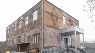 ՀՀ քննչական կոմիտեի նախագահի մասնակցությամբ տեղի է ունեցել ՀՀ ՔԿ Արմավիրի մարզի քննչական վարչության և Վաղարշապատի քննչական բաժնի նոր վարչական շենքերի բացման արարողությունը (տեսանյութ, լուսանկարներ)