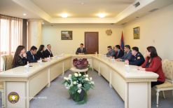 Արգիշտի Քյարամյանը խորհրդակցություններ է անցկացրել ՀՀ ՔԿ որակավորման և կարգապահական հանձնաժողովների հետ (լուսանկարներ)