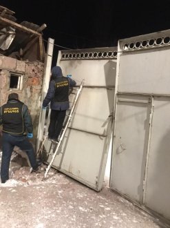 Վարդենիս քաղաքում Ոստիկանության բաժնի մոտ տեղի ունեցած պայթյունի դեպքի վարույթի շրջանակում ձերբակալվել է նույն քաղաքի բնակիչը (լուսանկարներ)