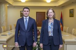 The Chairman of the RA Investigative Committee Argishti Kyaramyan has received the Newly Appointed U.S. Ambassador to the RA Christina Quinn (photos)