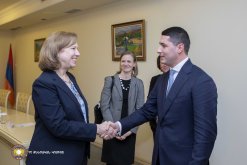 The Chairman of the RA Investigative Committee Argishti Kyaramyan has received the Newly Appointed U.S. Ambassador to the RA Christina Quinn (photos)