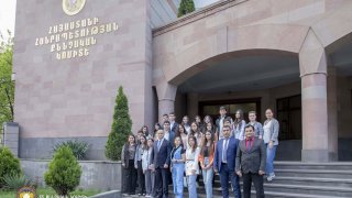 «Եվրասիա» ավագ դպրոցի սաները հյուրընկալվել են ՀՀ քննչական կոմիտեում (լուսանկարներ)