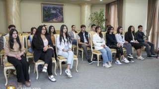 Students of “Eurasia” High School Hosted in RA Investigative Committee (photos)