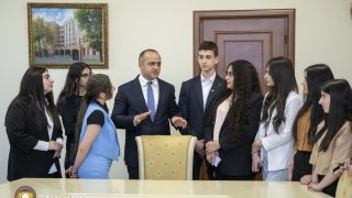 Students of “Eurasia” High School Hosted in RA Investigative Committee (photos)
