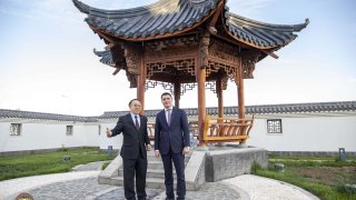 ՀՀ քննչական կոմիտեի նախագահը հյուրընկալվել է Հայաստանում Չինաստանի Ժողովրդական Հանրապետության դեսպանատանը (լուսանկարներ)