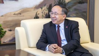 ՀՀ քննչական կոմիտեի նախագահը հյուրընկալվել է Հայաստանում Չինաստանի Ժողովրդական Հանրապետության դեսպանատանը (լուսանկարներ)