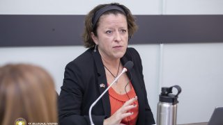 Заместитель председателя Следственного комитета РА и юридический атташе Федерального бюро расследований США в Армении и Грузии провели совместный курс переподготовки для следователей СК (фото)