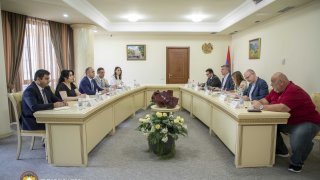 Mechanisms of Introducing Digital Database of Crime Data in the RA Investigative Committee Discussed with OSCE Experts (photos)