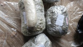 Case of Smuggling Drugs of Several Types in Particularly Large Amount from Iran to Armenia Disclosed; Motion on three Persons’ Detention Submitted (photos)