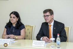 Issues related to Expansion of Cooperation Discussed with the Ambassador of the Netherlands to Armenia in the RA Investigative Committee (photos)