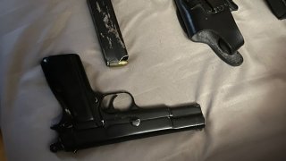 Обнаружено незаконное оружие и боеприпасы: около 30 лиц были задержаны