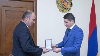 Արգիշտի Քյարամյանը հանդիպել է «ՀՀ քննչական կոմիտեի փորձաքրեագիտական կենտրոն» ՊՈԱԿ-ի տնօրենի նորանշանակ պաշտոնակատար Վիգեն Մեսրոպյանին (լուսանկարներ)